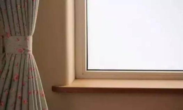 窗户上包窗套的正确做法 不要弄错了！