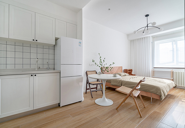 35㎡住宅公寓 原木+白色 超多收纳的北欧简洁风5